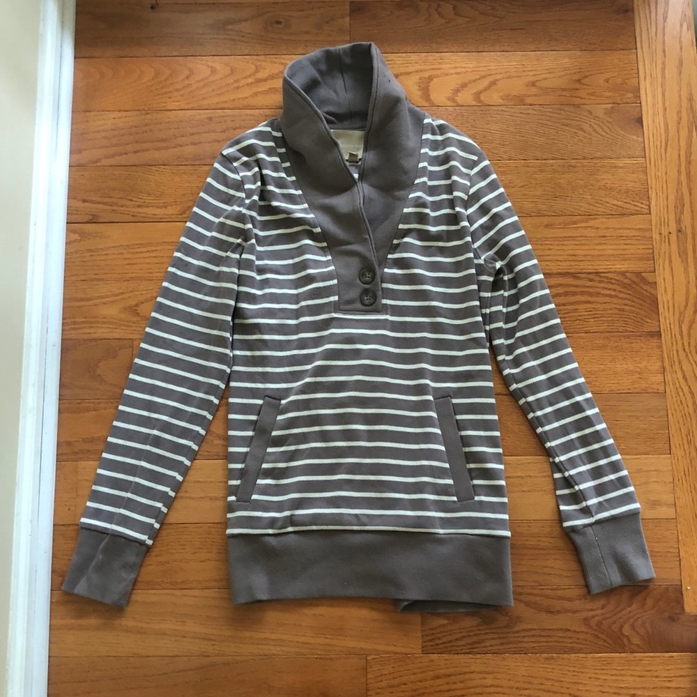 Banana Republic striped pullover